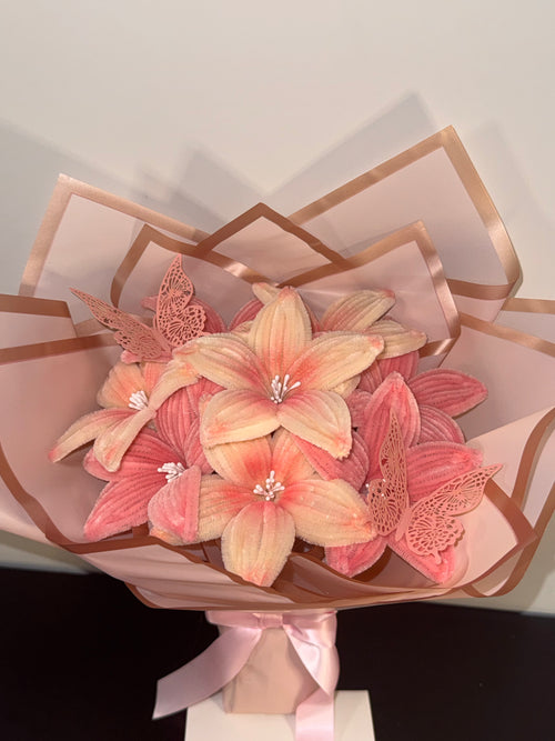 Peach pink bouquet